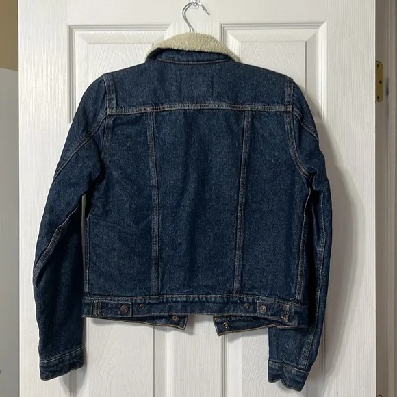 Not using it … - Picture 4 of 4